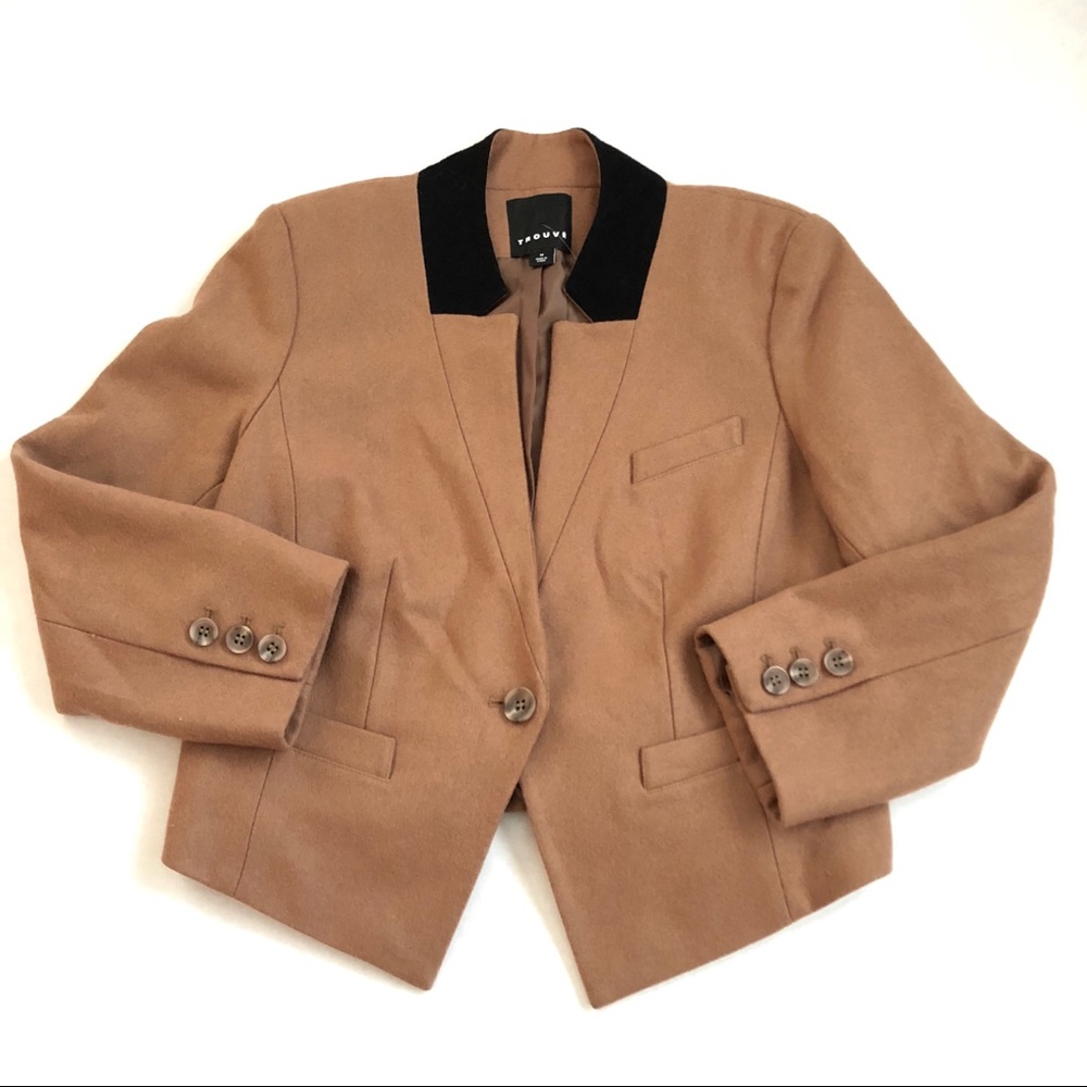 Trouve Wool Blend Cropped Camel Blazer M